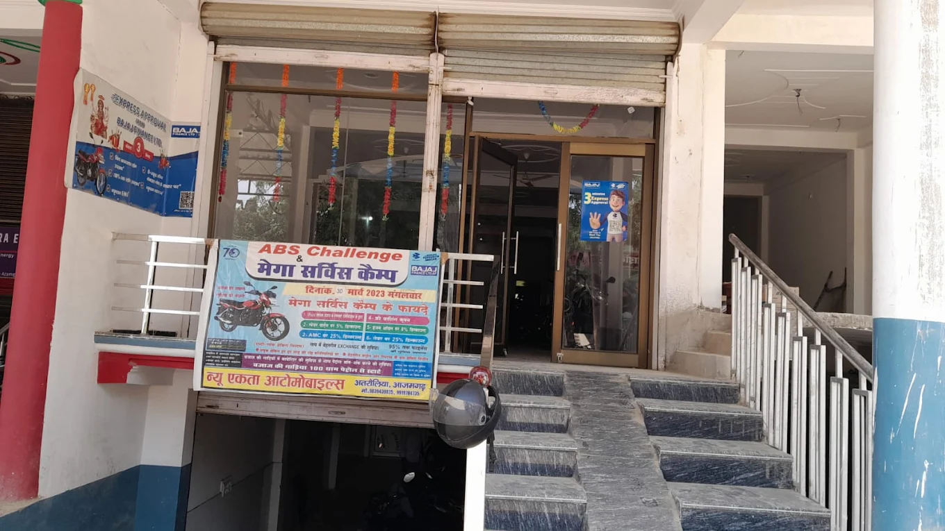Showroom Entrance with Mega Service Camp